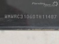 Mini One, Cooper (R50 / R52 / R53) Takasivulasi, oikea Varaosakoodi: 51361166579
Korityyppi: 3-ust luu...