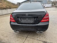 Mercedes-Benz S (W221) 2005 - Auto varaosat