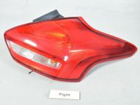 Ford Focus Takavalo, oikea Varaosakoodi: 1906354
Korityyppi: 5-ust luukpära